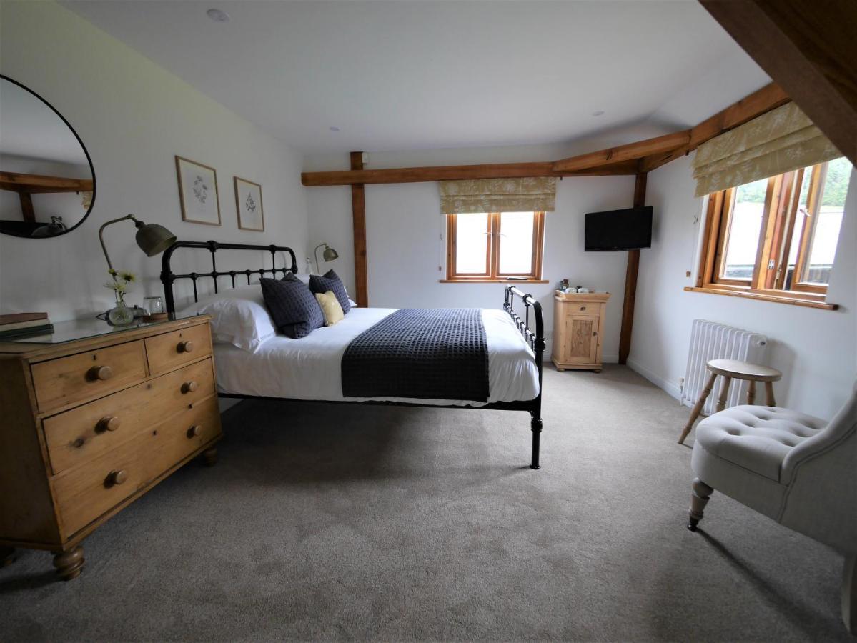 North Downs Barn Bed & Breakfast Rochester  Luaran gambar