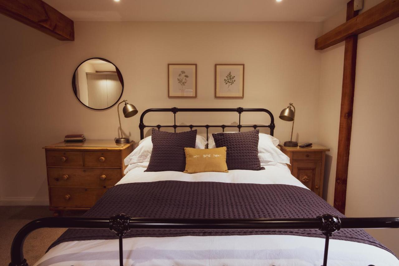 North Downs Barn Bed & Breakfast Rochester  Luaran gambar