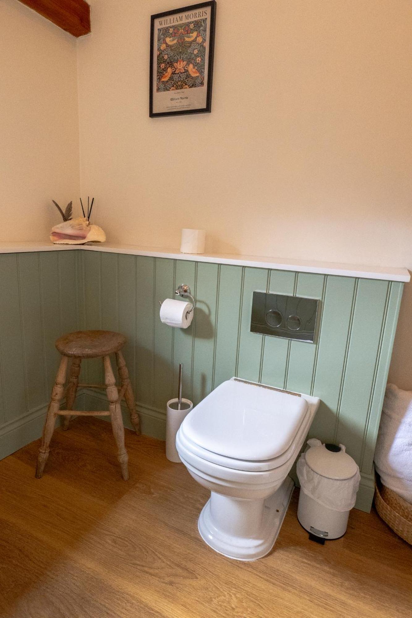 North Downs Barn Bed & Breakfast Rochester  Luaran gambar